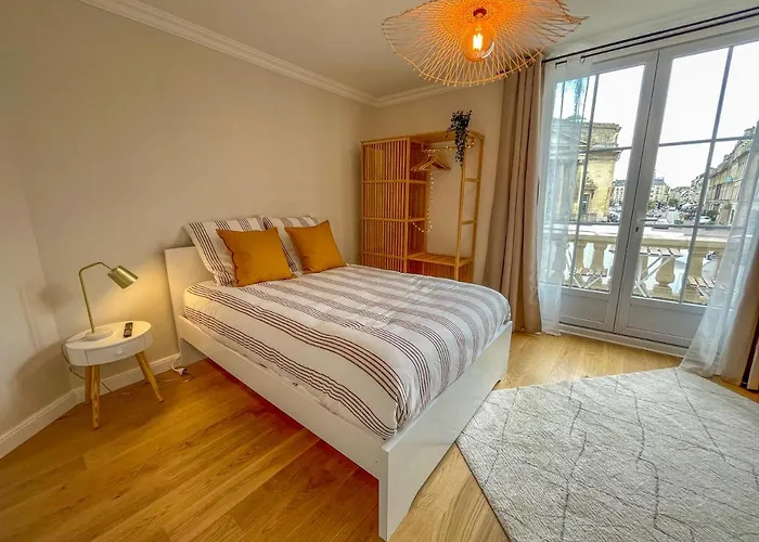 Renove Avec Terrasse Et Vue Unique ! Appartement