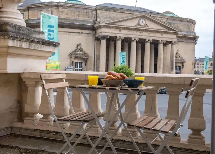 Renove Avec Terrasse Et Vue Unique !