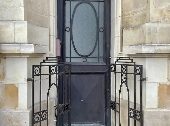 Renove Avec Terrasse Et Vue Unique ! Appartement Caen