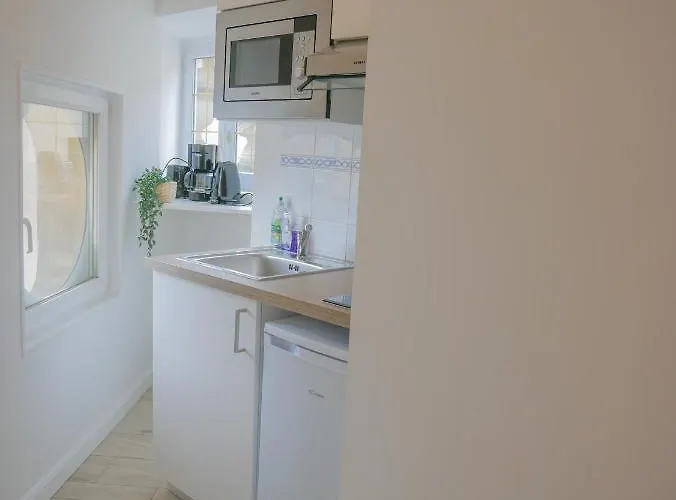 Renove Avec Terrasse Et Vue Unique ! Appartement Caen