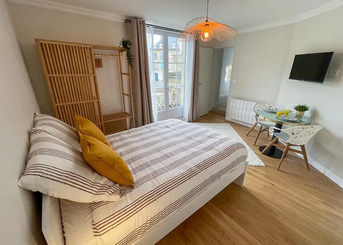 Renove Avec Terrasse Et Vue Unique ! Appartement *