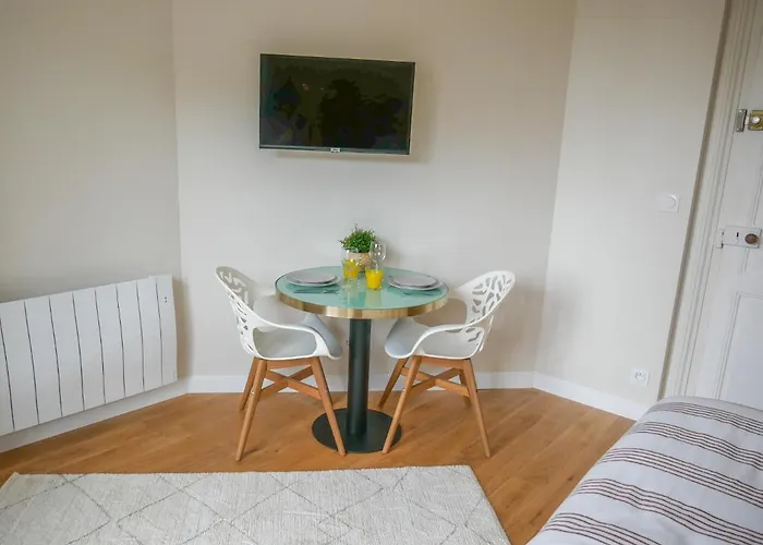 Renove Avec Terrasse Et Vue Unique ! Appartement